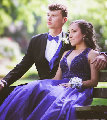 Prom dance in Burbank, IL